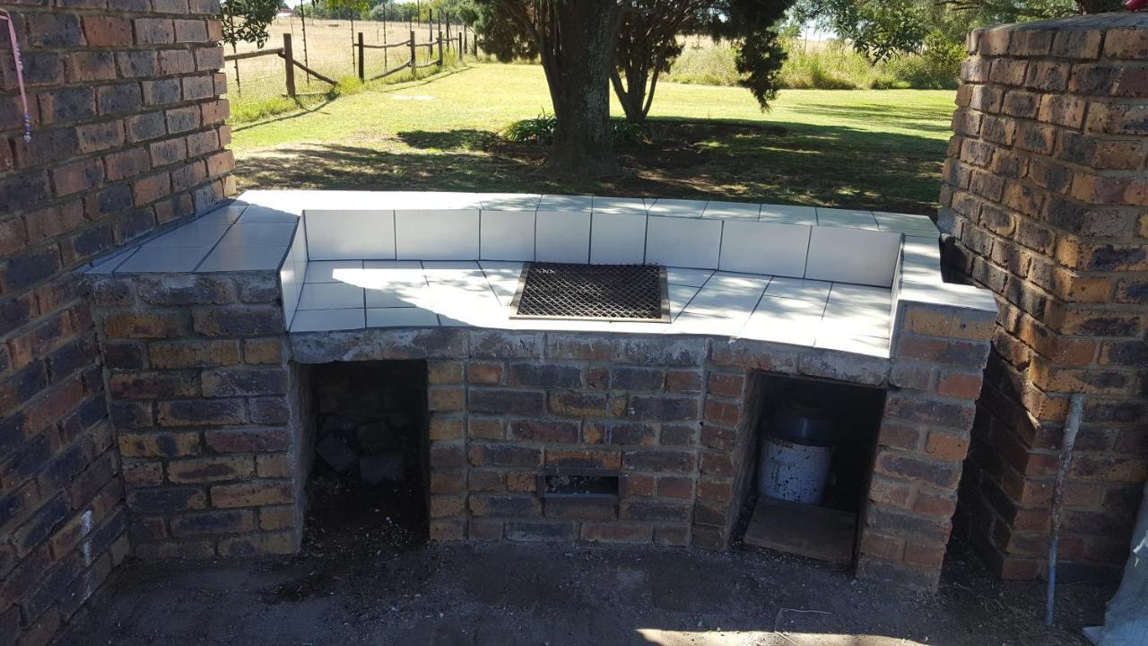 House, Cottage And Contractors Manor Meyerton Exterior foto